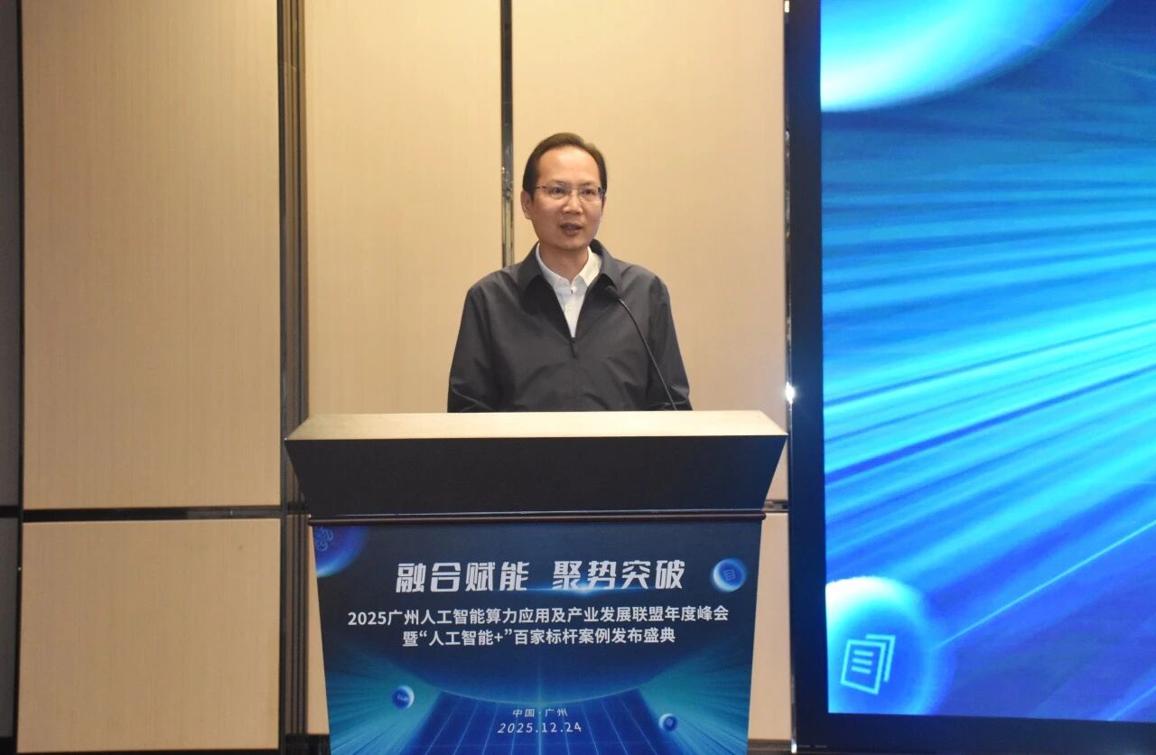 100f1b5a-d3ac-496b-961a-8eaecc194e6e.jpg